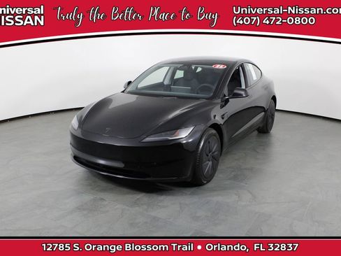 Used 2025 Tesla Model 3 Long Range image 1