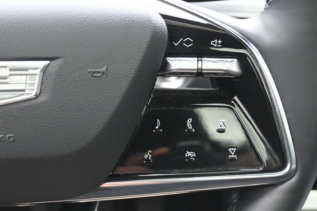 Certified 2025 Cadillac Lyriq Sport AWD/4WD image 15