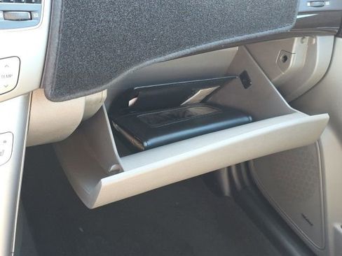 Used 2010 Hyundai Sonata Limited w/ Navigation Pkg 6 image 14