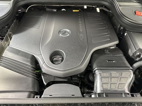 New 2025 Mercedes-Benz GLS 450 4MATIC image 25