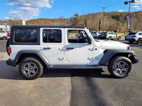 Used 2020 Jeep Wrangler Unlimited Sport S image 8