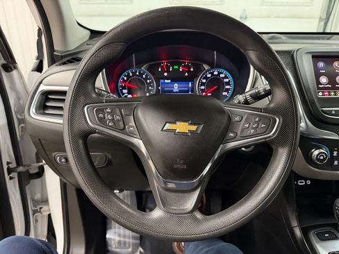 Certified 2020 Chevrolet Equinox LT image 36