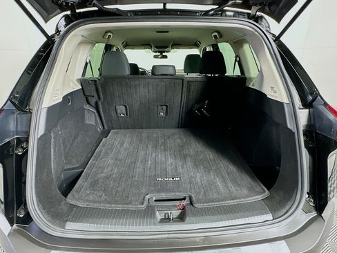 Used 2022 Nissan Rogue SV image 26