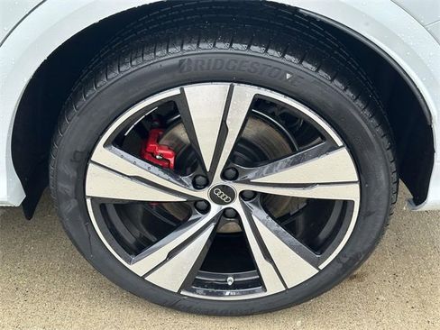 New 2025 Audi SQ5 Premium Plus image 4
