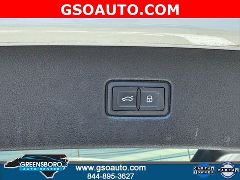 Used 2022 Audi Q7 2.0T Premium w/ Convenience Package image 39