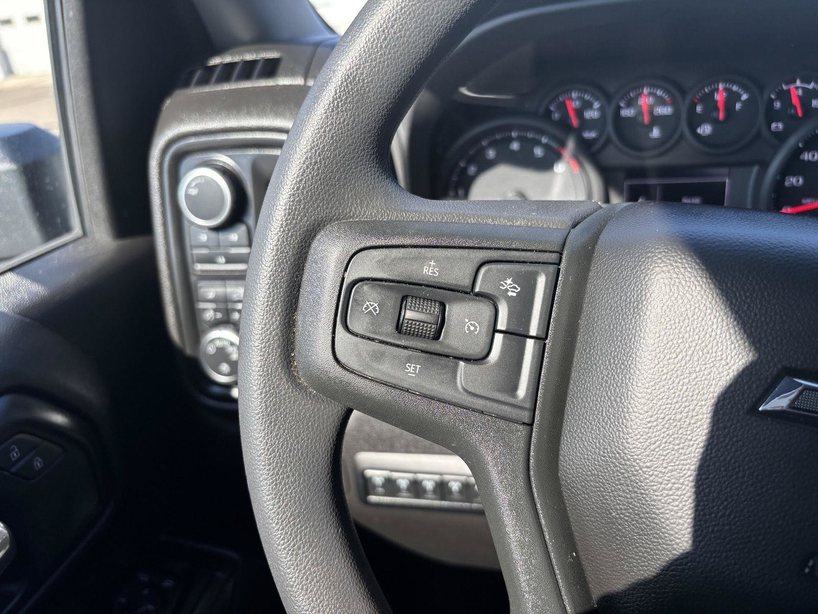 Used 2025 Chevrolet Silverado 2500 Custom w/ Custom Value Package AWD/4WD image 21