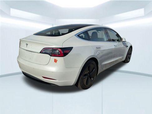 Used 2018 Tesla Model 3 Long Range image 5