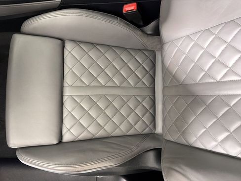 Used 2018 Audi SQ5 Prestige w/ Prestige Package AWD/4WD image 20