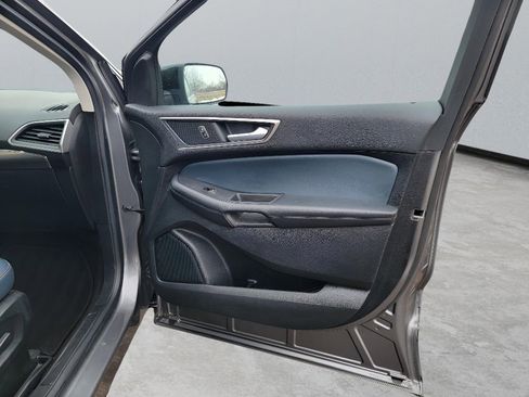 Used 2022 Ford Edge SEL w/ Sport Appearance Package image 31