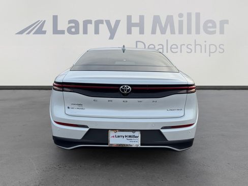 Certified 2026 Toyota Crown Limited image 4