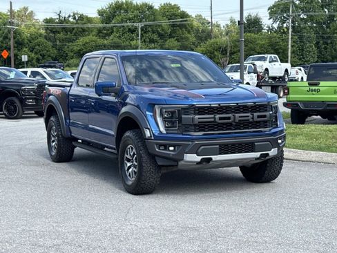 Used 2022 Ford F150 Raptor w/ Equipment Group 801A High AWD/4WD image 3