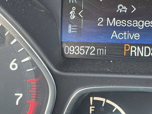 Used 2017 Ford Escape SE FWD image 26