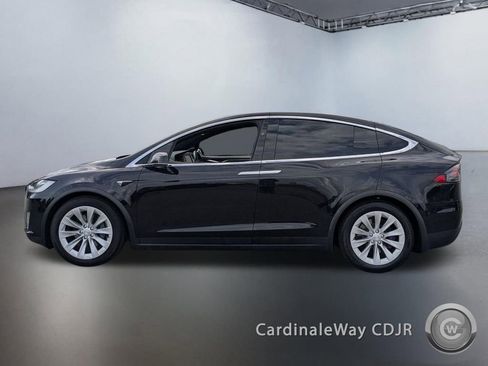 Used 2017 Tesla Model X 75D AWD/4WD image 6