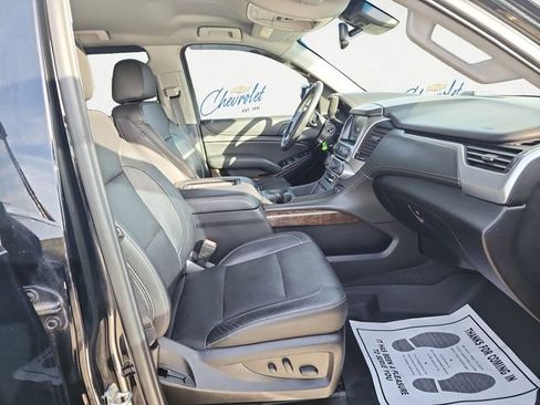 Used 2020 Chevrolet Tahoe LT image 13