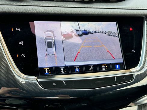 Certified 2024 Cadillac XT6 Sport w/ Technology Package AWD/4WD image 33