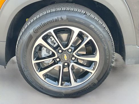 Used 2024 Chevrolet TrailBlazer LT w/ LT Cold Weather Package image 29