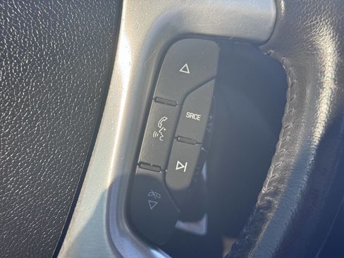 Used 2014 GMC Acadia SLT FWD image 14