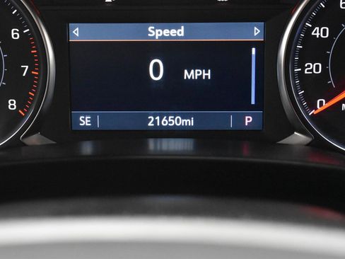 Used 2025 Chevrolet Blazer LT AWD/4WD image 22