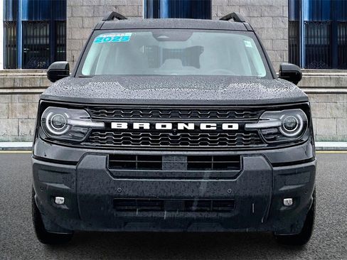 Certified 2025 Ford Bronco Sport Outer Banks w/ Outer Banks Tech Package+ image 3