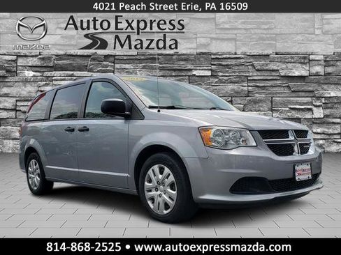 Used 2019 Dodge Grand Caravan SE FWD image 1