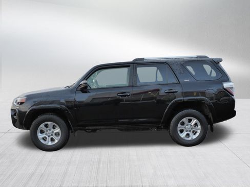 Certified 2024 Toyota 4Runner SR5 image 5