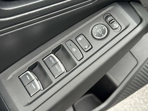 Used 2023 Honda Accord LX image 15