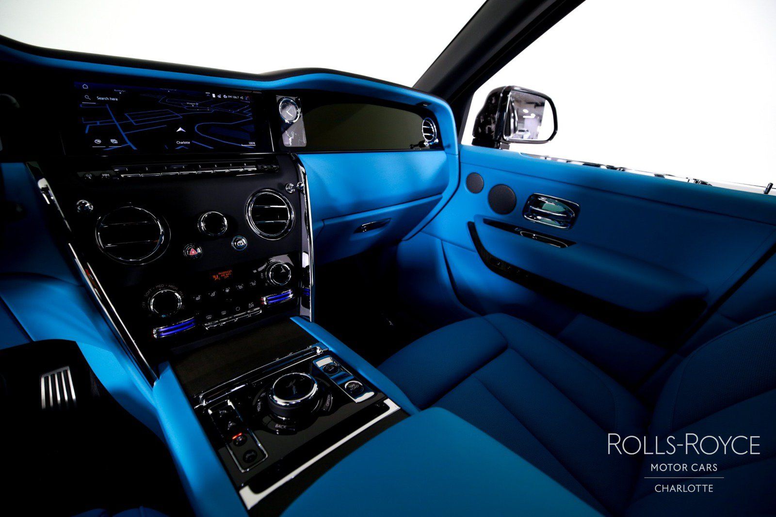 New 2027 Rolls-Royce Cullinan AWD/4WD image 15