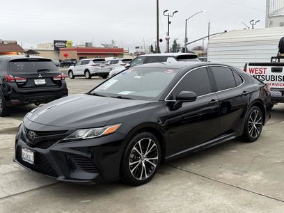 Used 2019 Toyota Camry SE