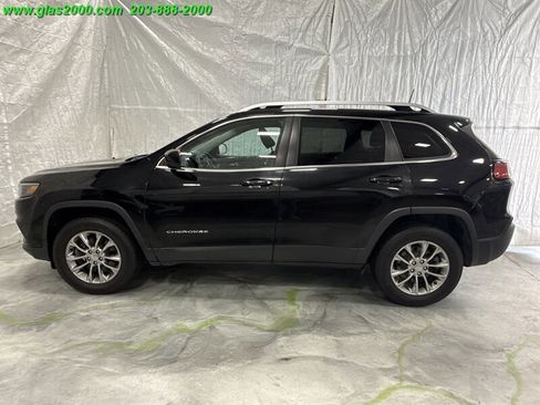 Used 2019 Jeep Cherokee Latitude Plus w/ Cold Weather Group image 13