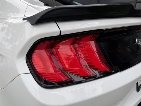Used 2020 Ford Mustang Coupe RWD image 11