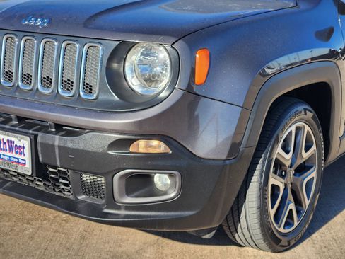 Used 2018 Jeep Renegade Latitude image 9