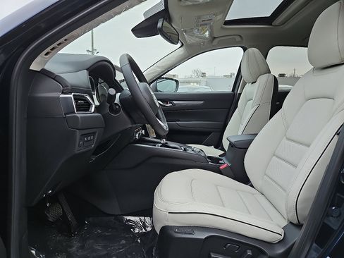 New 2025 MAZDA CX-5 AWD 2.5 S w/ Preferred Package image 11
