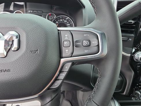 New 2026 RAM 2500 Big Horn AWD/4WD image 14