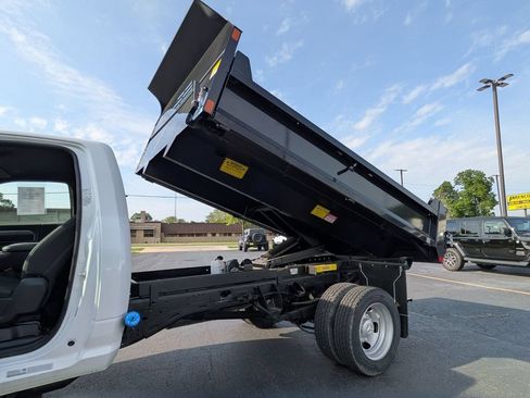 Used 2025 RAM 4500 Tradesman AWD/4WD image 23