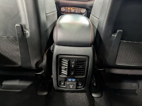 Used 2026 Dodge Durango GT AWD/4WD image 30