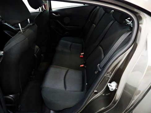Used 2015 MAZDA MAZDA3 i Sport FWD image 10