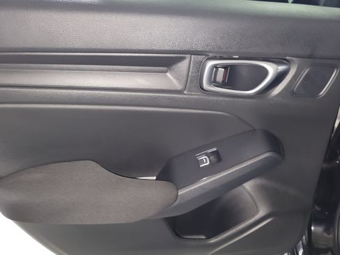 Certified 2024 Honda Civic Sport image 17