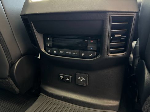 Used 2024 Toyota Sequoia Platinum AWD/4WD image 56