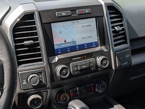 Used 2019 Ford F150 XLT w/ Equipment Group 302A Luxury image 19