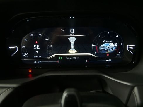 Used 2024 GMC Yukon XL Denali Ultimate image 32