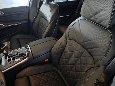 New 2026 BMW X5 sDrive40i RWD image 9