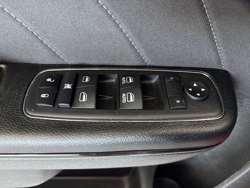 Used 2023 Dodge Charger R/T w/ Blacktop Package image 22