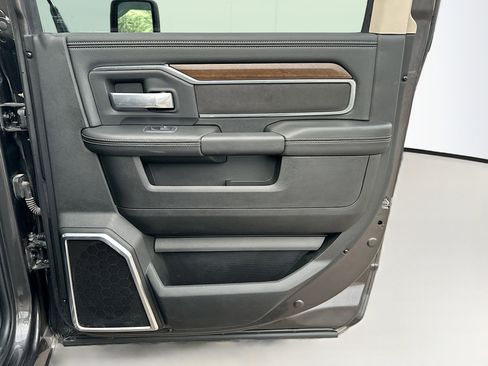 Used 2024 RAM 2500 Laramie w/ Safety Group image 31