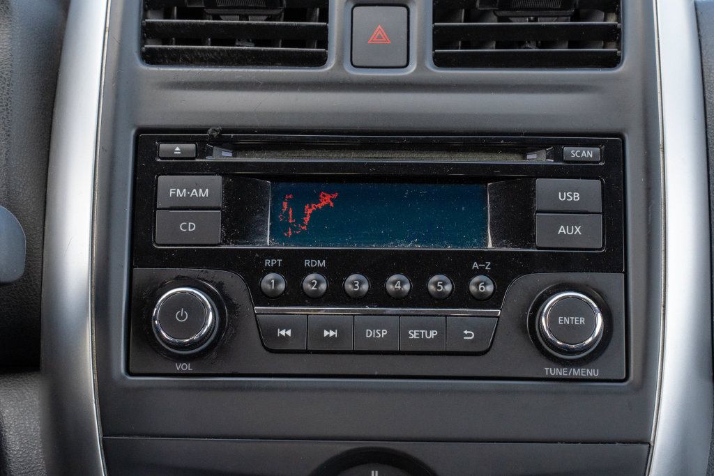 Used 2017 Nissan Versa SV FWD image 16