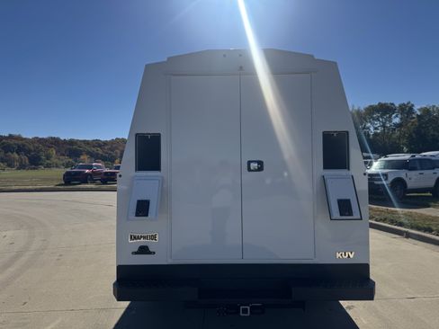 New 2026 Ford E-350 and Econoline 350 Super Duty w/ Power Equipment Group image 4