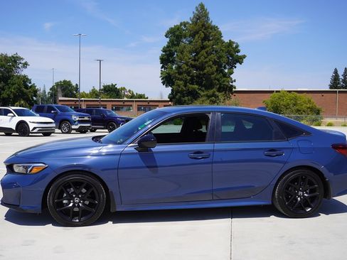 Used 2026 Honda Civic Sport image 3