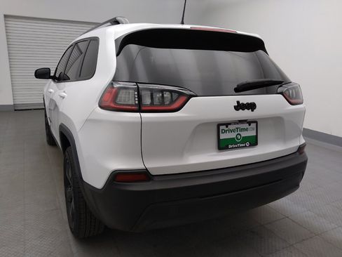 Used 2021 Jeep Cherokee Latitude Plus FWD image 6