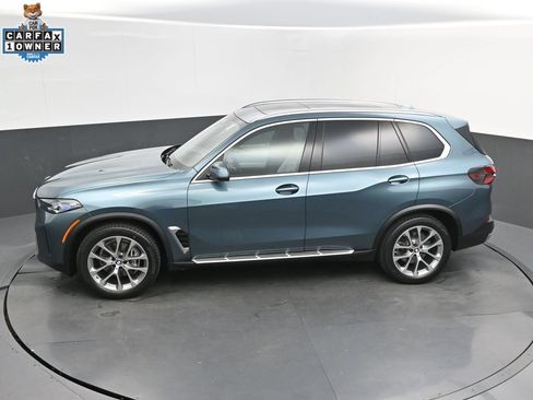 Used 2024 BMW X5 sDrive40i w/ Premium Package RWD image 35