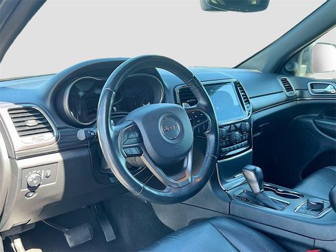 Used 2020 Jeep Grand Cherokee Limited X image 9