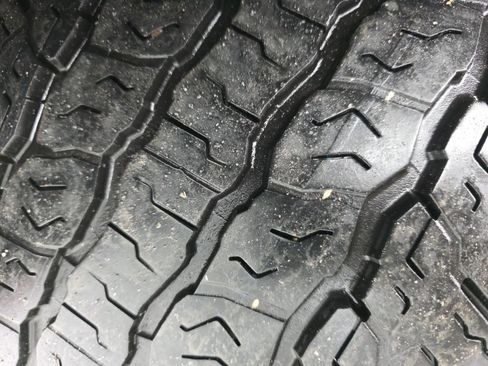 Used 2024 Chevrolet Suburban Z71 w/ Z71 Off-Road Package image 68